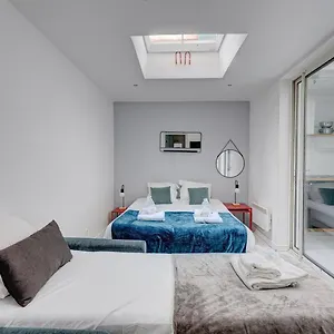 244 Saint Dominique - Superb Apartamento París
